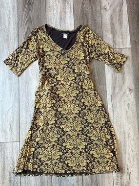 Athleta Damask Print Dress Size M Brown Gold V-Neck Tie Back